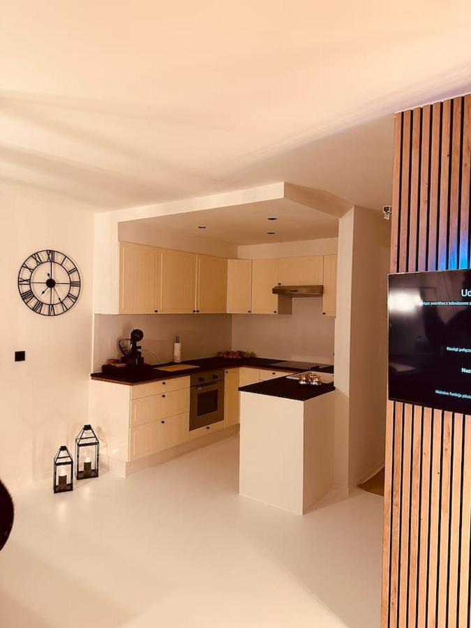 Antwerp West Side, Terrace Apartman Zwijndrecht Kültér fotó